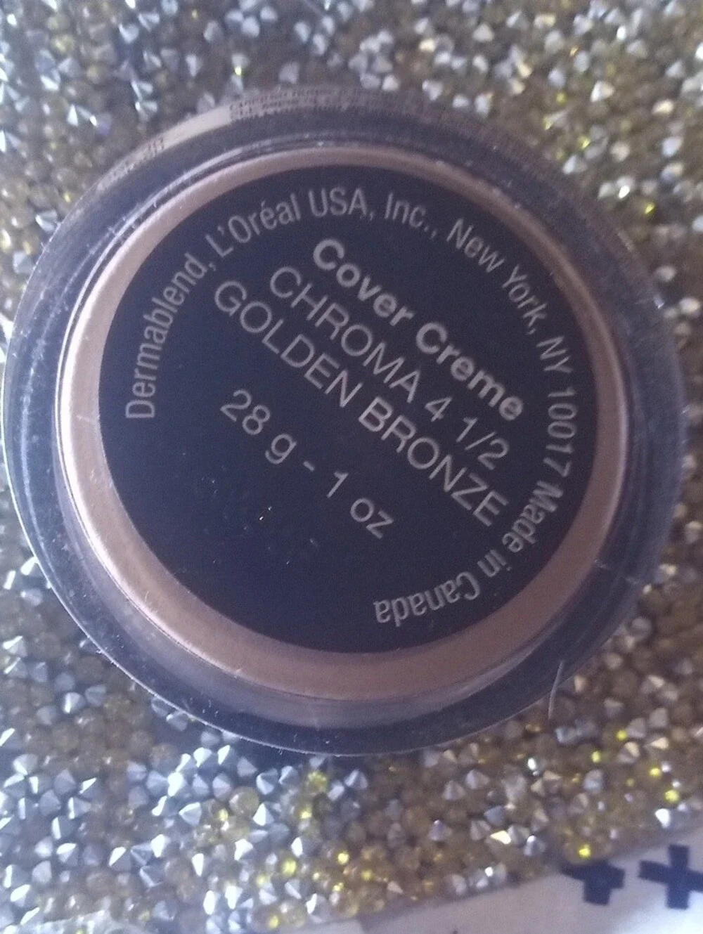 Dermablend Cover Creme in Beige with Black Lid